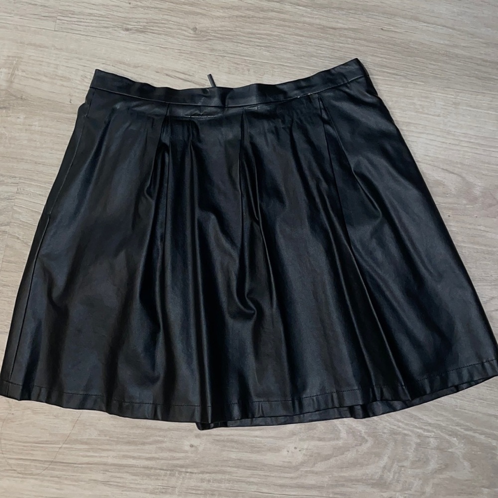 Tart black leather skirt size small